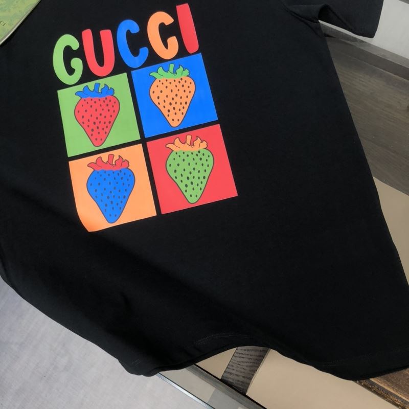 Gucci T-Shirts